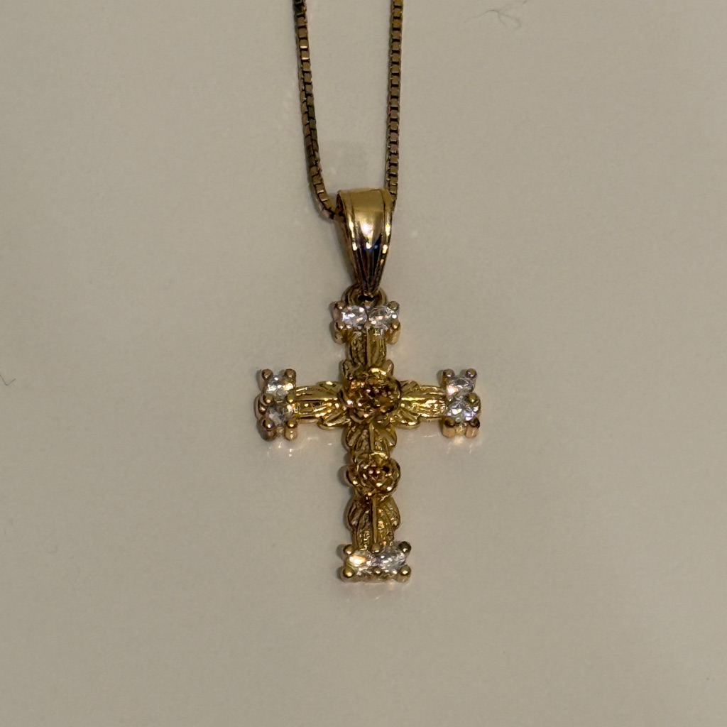 The M Jewelers Ny Multi Bezel Cross Necklace